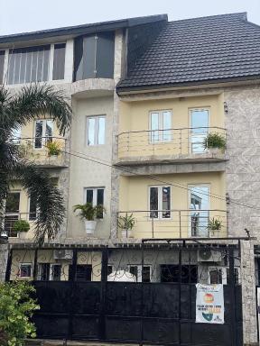 Posh Luxury Apartments Ikeja - Housity