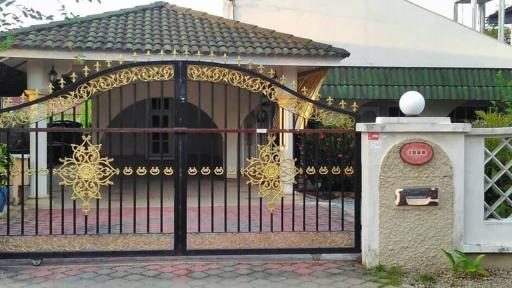 AbgZul Homestay - Housity