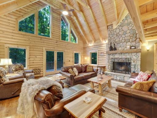 Heavenly Hilltop - Housity