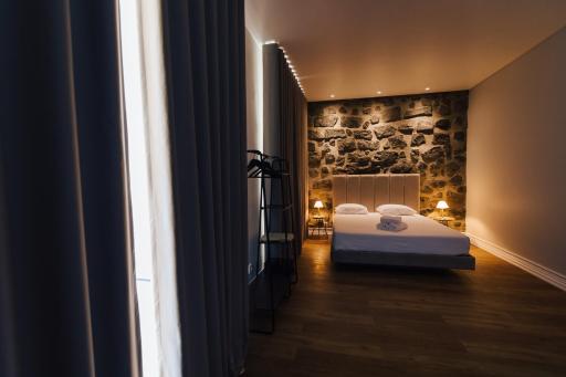 CITY STONE HOUSE - Housity