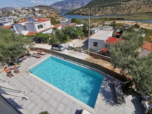 Ksamil Apartments - Housity