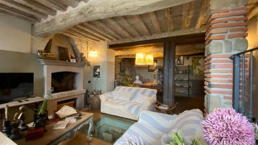Residenza Buggiano Antica B&B - Charme Apartment in Tuscany - Housity
