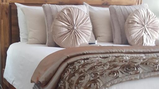Caza Blanca Apartments ( La como Lifestyle Estate) - Housity