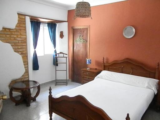 Habitación independiente en casa antigua - Centro - Housity