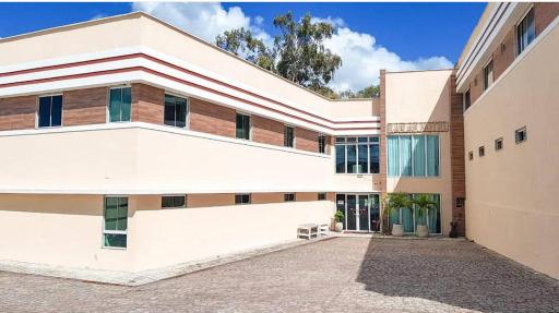 Bara's Hotel - Housity