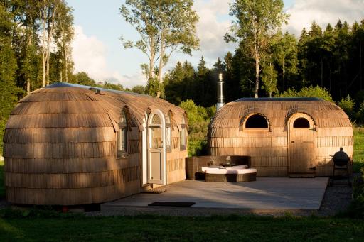 Kuldallika igloo house and iglusauna - Housity