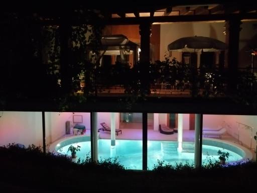 Fantastic Penthouse with pool and lakeview - Housity