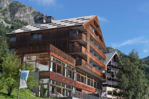 Hotel Timberlodge - Housity
