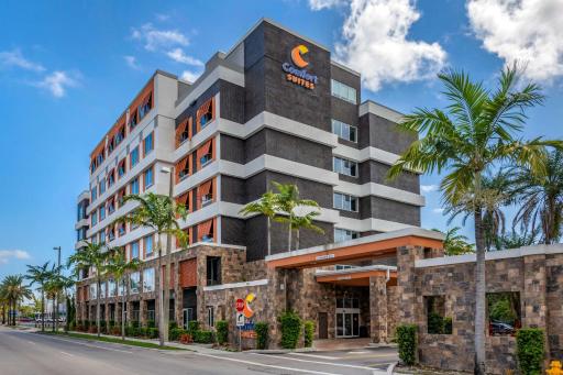 Comfort Suites Fort Lauderdale Airport & Cruise Port - Housity