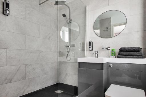 Emerald En-suite in Derby - Housity