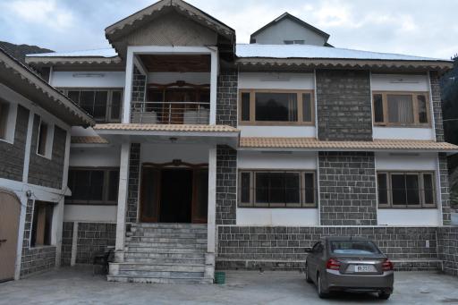 Deep Forest Hotel - Housity