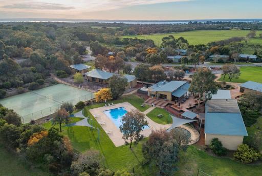 Ramada Resort by Wyndham Phillip Island - Housity