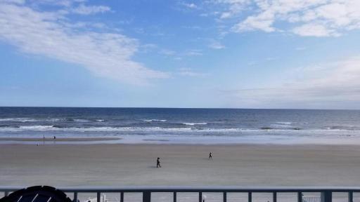Cove Motel Oceanfront - Housity