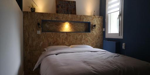 Moderne et paisible studio avec balcon - Housity