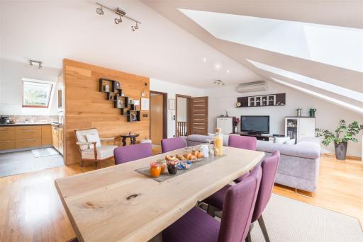 Old Pear Apartment - Housity