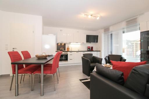 Steuerbord achtern - Housity