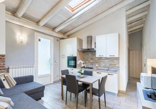 Otherside House in Torino - Housity