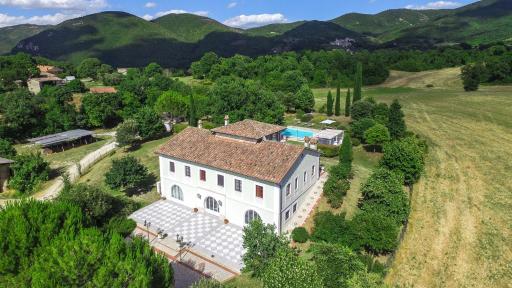 TENUTA ASTOLFI 12&3, Emma Villas - Housity
