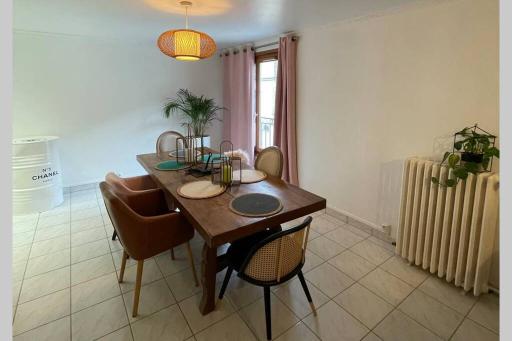 Appartement «La vie est belle» au cœur de Sézanne - Housity