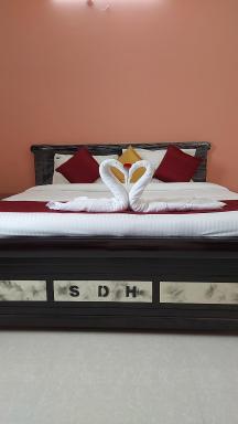 SUMUKHA DIVINE HOLIDAYS - Housity