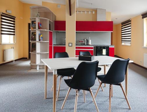 Riga City Center Quiet Apartment with Free Private Parking - Housity