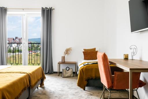 OBERŻA POD RÓŻĄ restauracja, sauny, jacuzzi - Housity