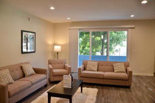 Runyon Canyon Park 30 Day Stays - Housity