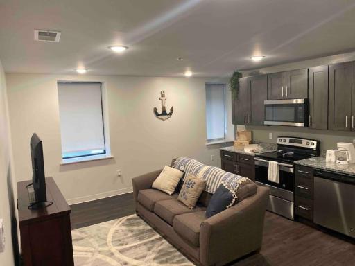Apt 251 Studio 2 Beautiful loft located in downtown Leavenworth - Housity