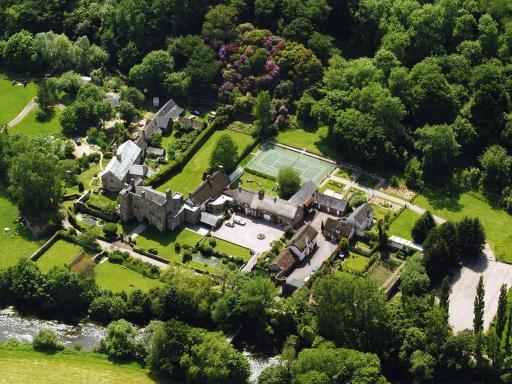 Bickleigh Castle - Housity