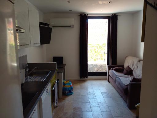 Appartement climatisé centre ville tout confort climatisé - Housity