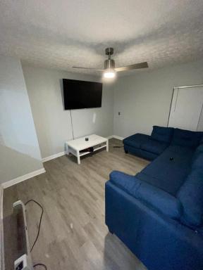 Modern Living Springfield - Housity