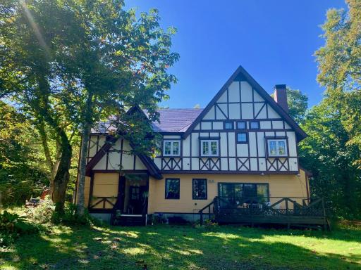 Pension Rapport in Tambara Lavender Park - Housity