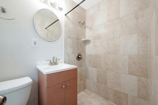 Studio Apartment By Pmi Edgewood - Housity