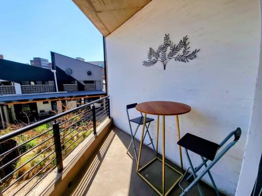 Kaleaba House in Vibey Maboneng Precint - Housity