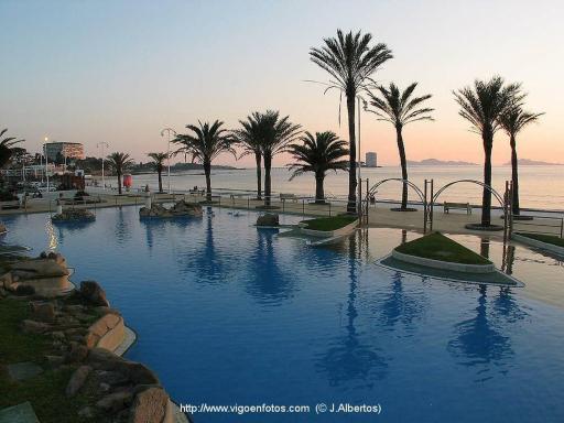Attic Samil 3 Bedroom in front of the Beach - Housity