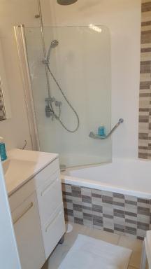 Room near Sheba Medical Center, and Bar Ilan, and TLV Airport - Housity