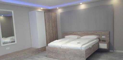 Prenoćište BM-OIL - Housity