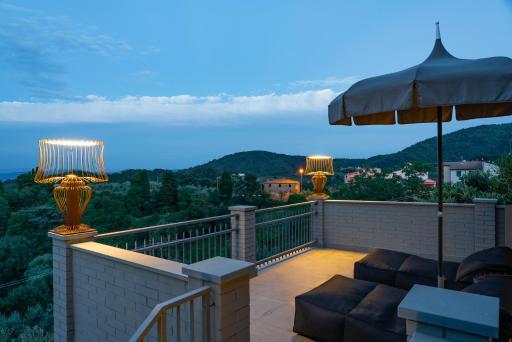 Vin Di Vino Mini Apartament - Housity