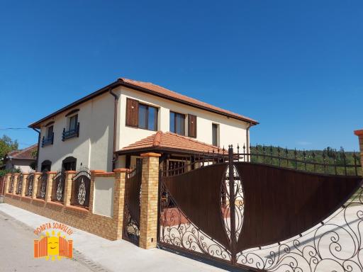 POARTA SOARELUI - Housity