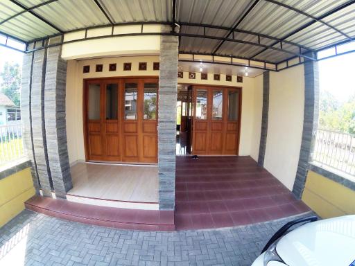 NEXT TRIP HOMESTAY JOGJA - Housity