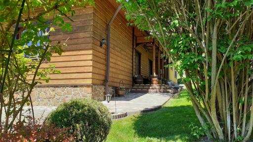 Dom Pod Jaśminem - Housity