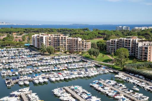 Cannes Marina suite vue mer - Housity