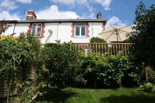 White Heather Terrace - Housity