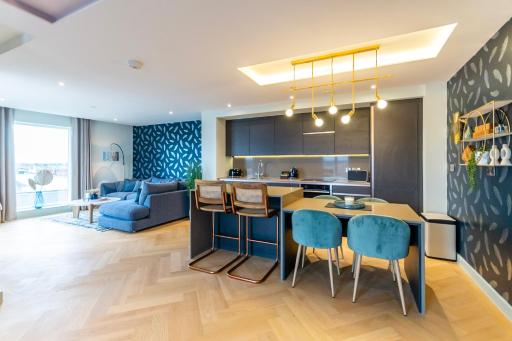 HQ Penthouse - Housity