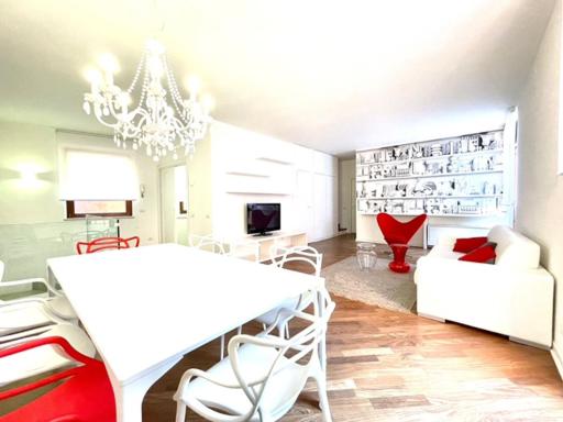 Domus Verona - Ampia moderna casa su 2 piani nel cuore di Verona - Housity