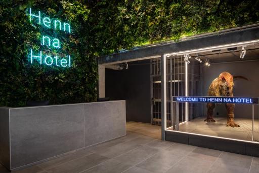 Henn na Hotel New York - Housity