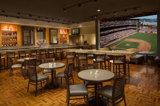 Crowne Plaza San Francisco Airport, an IHG Hotel - Housity