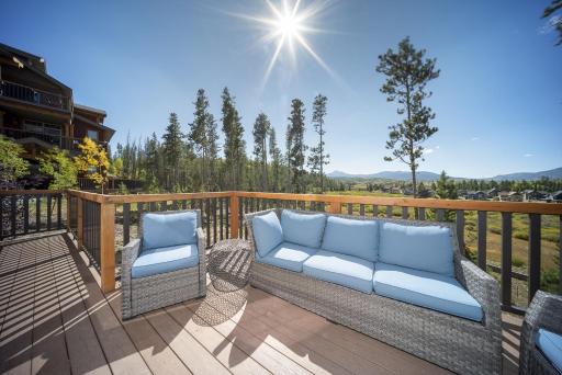 Cozens Pointe E 102 condo - Housity