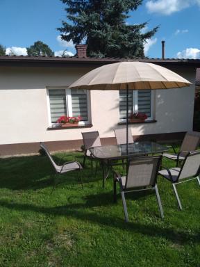 Uroczy domek - Housity