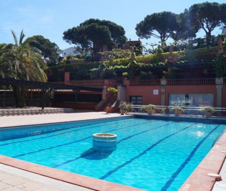 House - 3 Bedrooms with Pool and Sea views young people group not allowed - 07105 - Housity